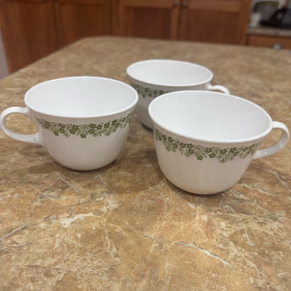 Vintage Corelle Spring Blossom Crazy Daisy Coffee Tea Cups Mugs Set Of 3